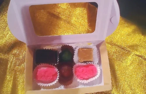 Toute Bagai Local Sweets Gift Token
